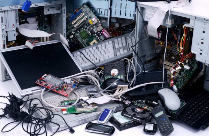Electronic Waste Junk Removal-Palm Beach Gardens Junk Removal and Trash Haulers