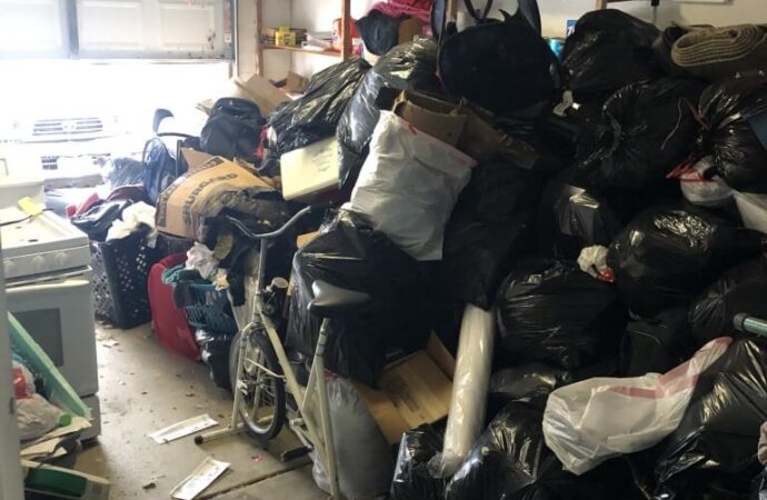 Residential Junk Removal-Palm Beach Gardens Junk Removal and Trash Haulers