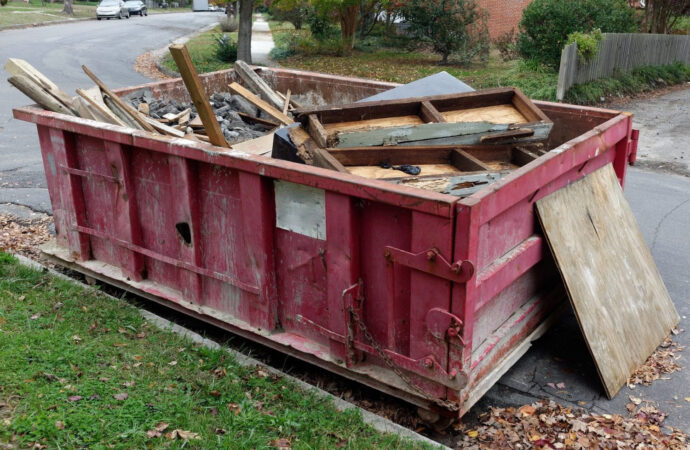 Property Cleanup Dumpster Services, Palm Beach Gardens Junk Removal and Trash Haulers